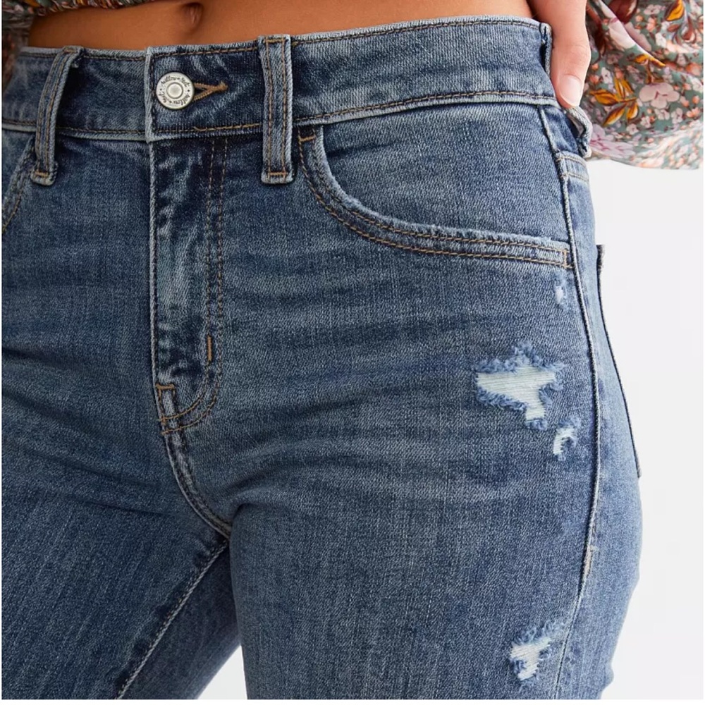 Willow & Root The Cropped Everyday Stretch Jean - Picture 9 of 9